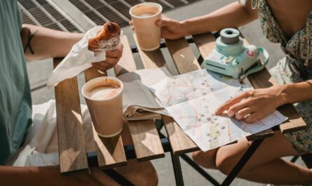 découvrez nos astuces et conseils pour planifier le voyage idéal en couple. transformez chaque escapade en une expérience inoubliable grâce à nos idées de destinations, d'activités romantiques et d'itinéraires personnalisés.