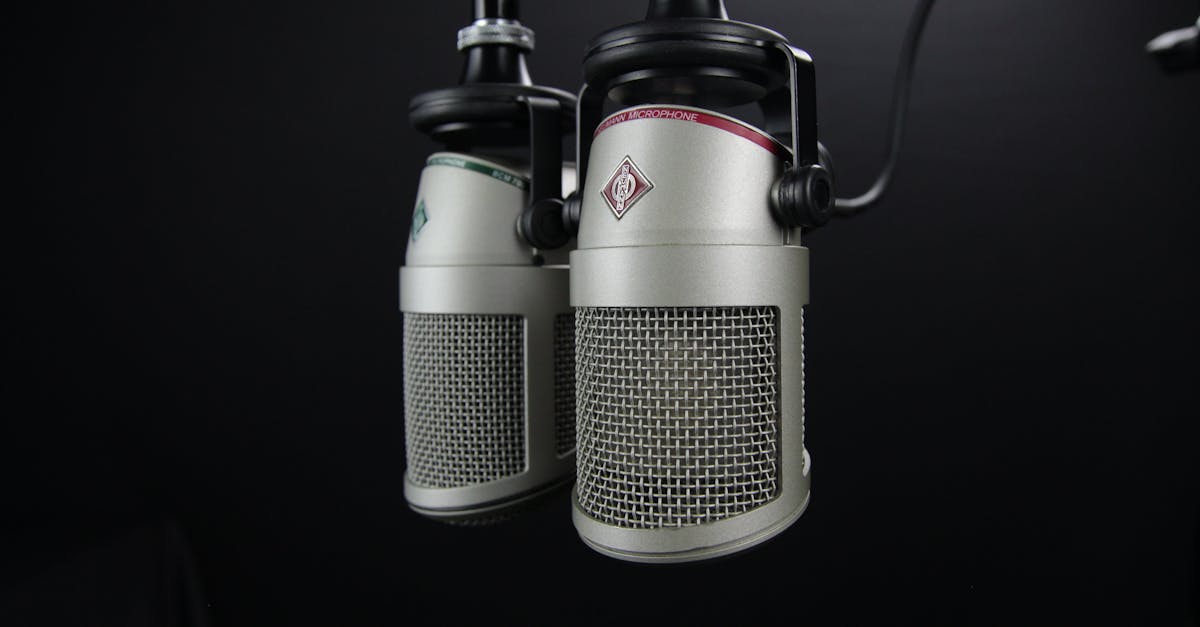 découvrez une sélection captivante de podcasts pour tous les goûts. que vous soyez passionné par l'éducation, les histoires inspirantes ou les discussions actuelles, plongez dans un univers sonore riche et stimulant qui vous accompagne partout. écoutez, apprenez et laissez-vous emporter par des récits fascinants.