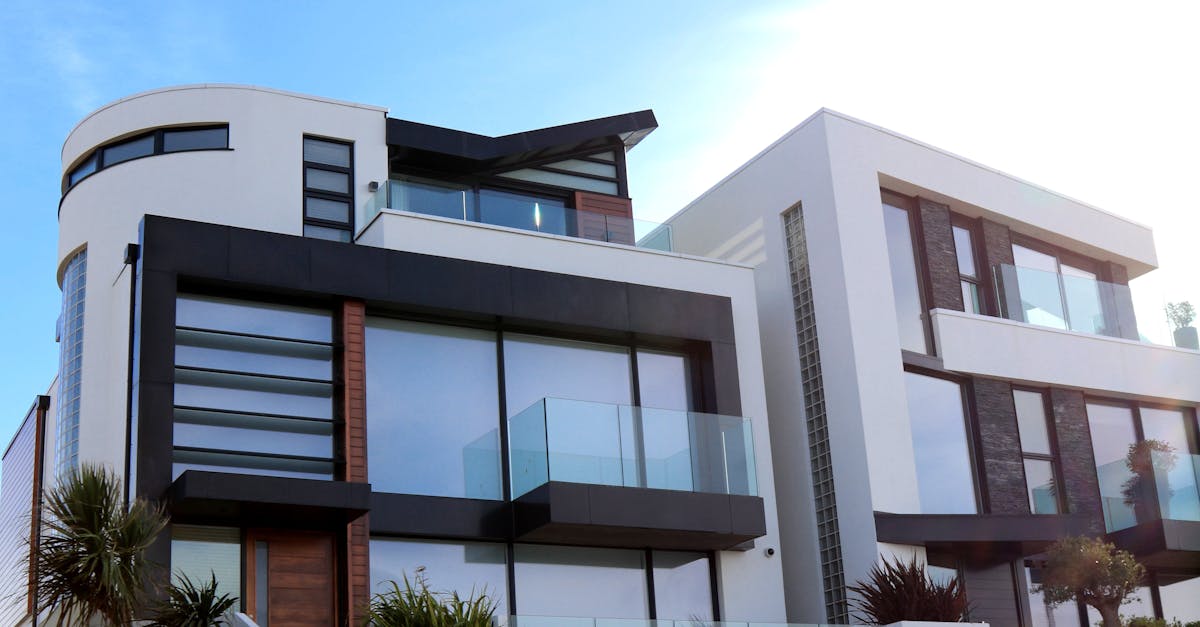 découvrez l'univers des maisons intelligentes avec notre guide complet sur les technologies smart home. apprenez à intégrer des appareils connectés pour un quotidien simplifié, sécurisé et éco-responsable.
