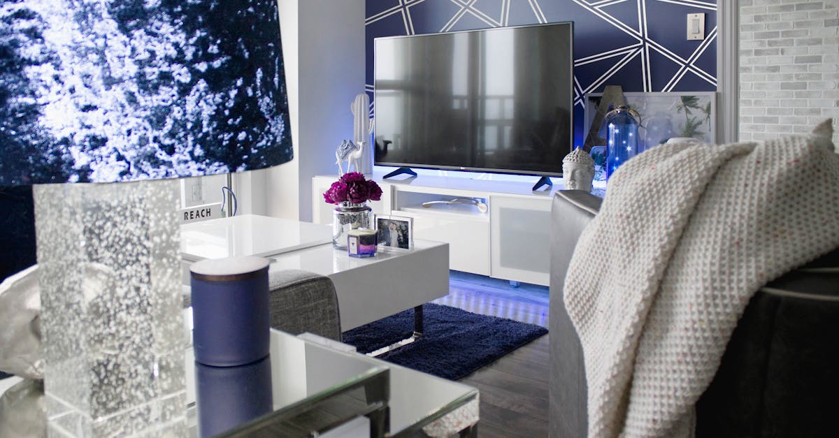 découvrez l'univers des maisons intelligentes avec des solutions innovantes pour un quotidien connecté et sécurisé. transformez votre habitat en un espace convivial et éco-responsable grâce aux technologies de la smart home.