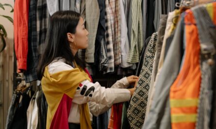 découvrez la mode durable : un mouvement éthique qui allie style et respect de l'environnement. apprenez comment adopter des pratiques responsables tout en restant tendance grâce à des choix de vêtements écologiques et des marques engagées.