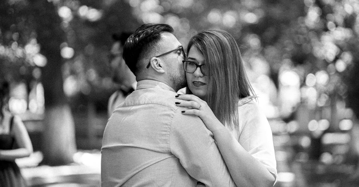découvrez les clés d'une relation durable et épanouissante. apprenez à construire des liens solides, à communiquer efficacement et à surmonter les obstacles pour un amour qui perdure dans le temps.
