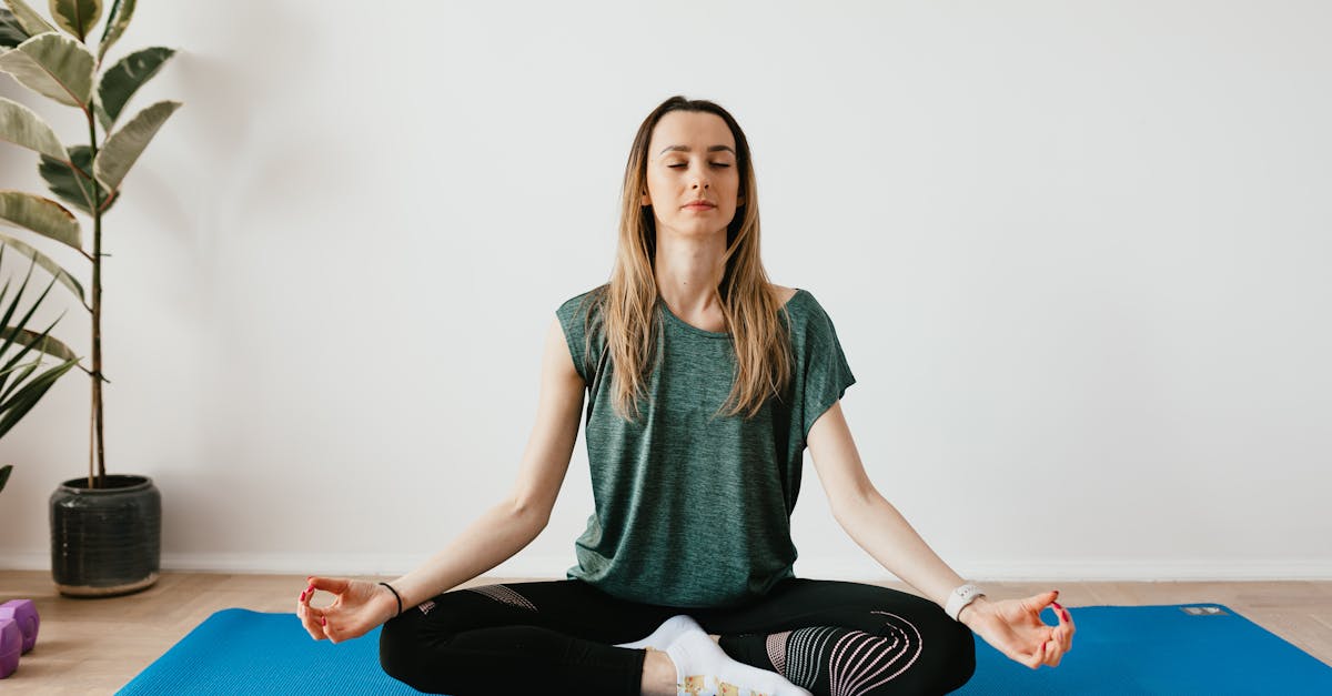 découvrez les bienfaits de la mindfulness, une pratique qui vous aide à vivre l'instant présent, réduire le stress et améliorer votre bien-être mental. apprenez des techniques simples pour intégrer la pleine conscience dans votre quotidien et cultivez la sérénité au cœur de votre vie.