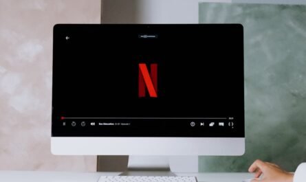découvrez les meilleures séries netflix qui captivent des millions de téléspectateurs à travers le monde. des histoires passionnantes, des personnages inoubliables et des genres variés, trouvez votre prochaine série à binge-watcher sur la plateforme incontournable du streaming.