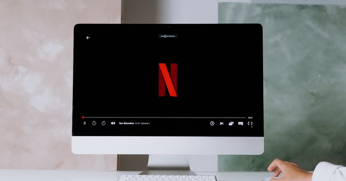 découvrez les meilleures séries netflix qui captivent des millions de téléspectateurs à travers le monde. des histoires passionnantes, des personnages inoubliables et des genres variés, trouvez votre prochaine série à binge-watcher sur la plateforme incontournable du streaming.