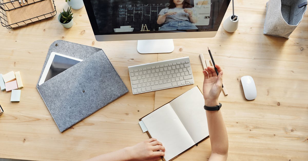 découvrez les avantages de l'éducation en ligne : flexibilité, accessibilité et variété des cours. apprenez à votre rythme et développez de nouvelles compétences depuis chez vous grâce à des plateformes innovantes.