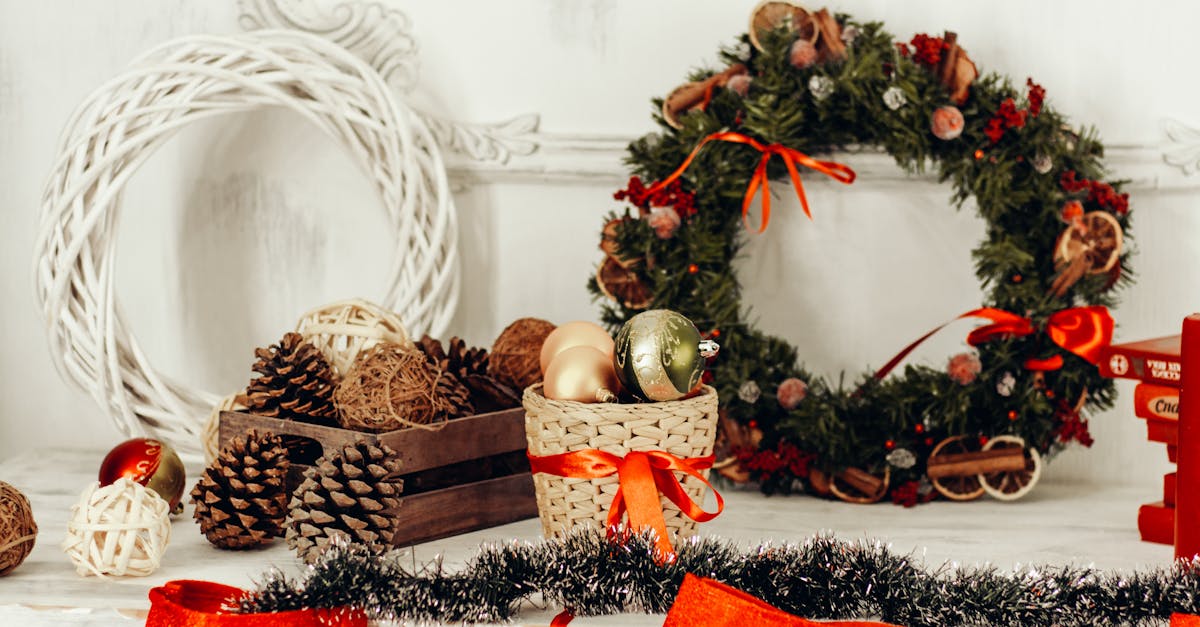 découvrez notre sélection de décorations saisonnières pour embellir votre intérieur tout au long de l'année. que ce soit pour le printemps, l'été, l'automne ou l'hiver, trouvez des objets uniques et tendance pour créer une ambiance chaleureuse et festive chez vous.