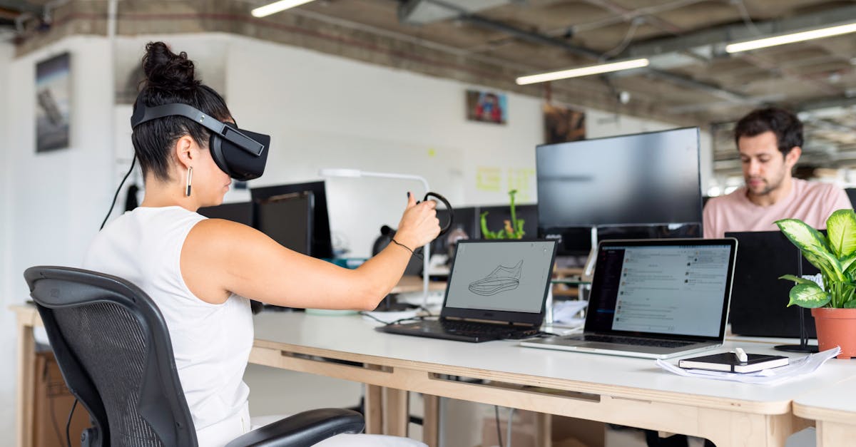 découvrez l'univers fascinant de la réalité virtuelle, une technologie immersive qui transforme votre expérience de divertissement, de jeux vidéo et d'interaction sociale. plongez dans des mondes virtuels captivants et explorez de nouvelles dimensions d'aventure.