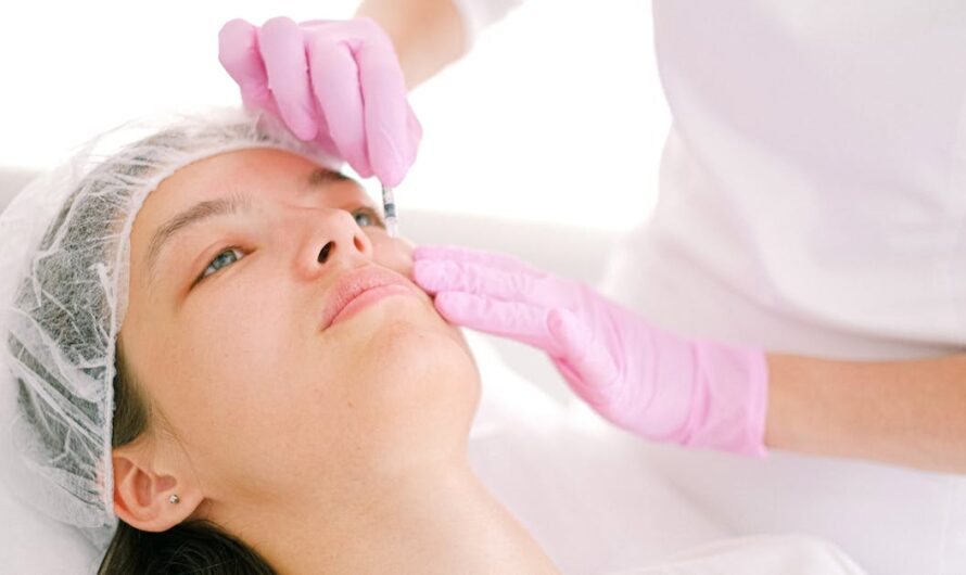 Prévenir le vieillissement cutané : techniques efficaces pour une peau jeune
