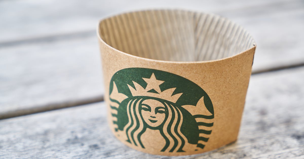 découvrez l'art du branding et son importance cruciale pour l'identité de votre entreprise. apprenez à construire une marque forte et mémorable qui résonne avec votre public cible et se démarque dans un marché concurrentiel.