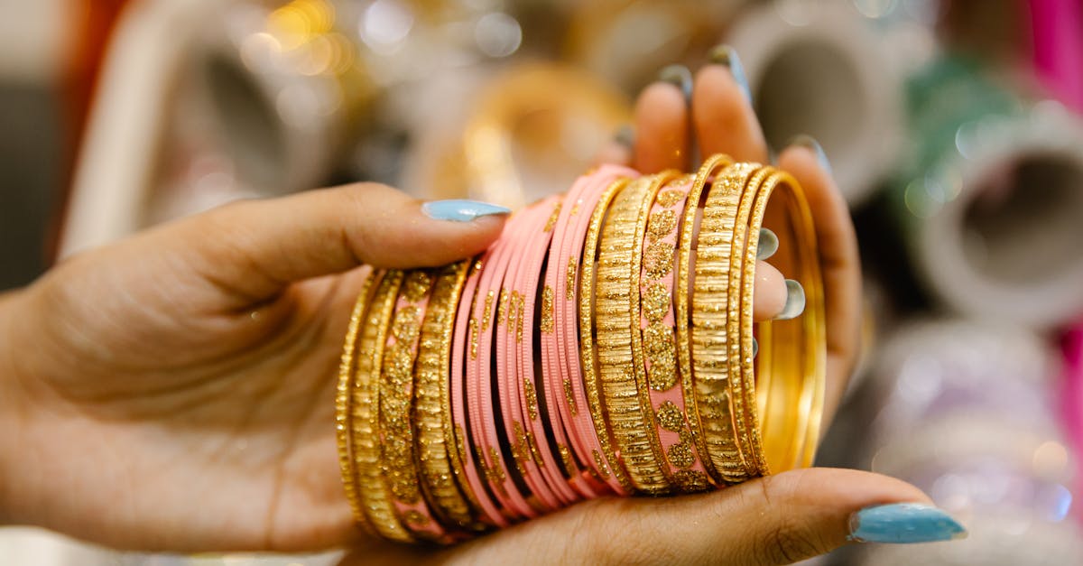découvrez notre sélection d'accessoires de décoration faits main, alliant artisanat et originalité. ajoutez une touche unique à votre intérieur avec des pièces soigneusement conçues pour sublimer chaque espace.
