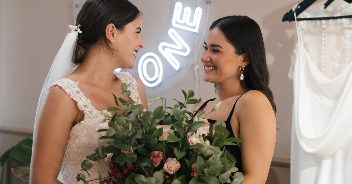 découvrez notre collection d'élégants vêtements pour les occasions spéciales. que ce soit un mariage, un anniversaire ou un événement formel, trouvez la tenue parfaite qui allie style et confort.