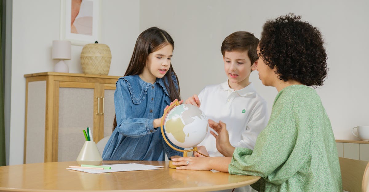 découvrez notre guide des couleurs : conseils, significations, associations et astuces pour bien choisir vos palettes de couleurs pour vos projets déco, design ou mode.
