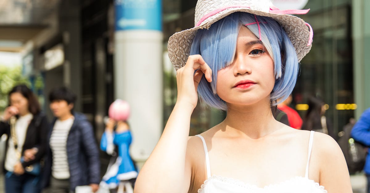 plongez dans l’univers du cosplay : conseils, astuces, idées de costumes et tutoriels pour réussir vos déguisements et incarner vos personnages préférés lors de conventions et événements !