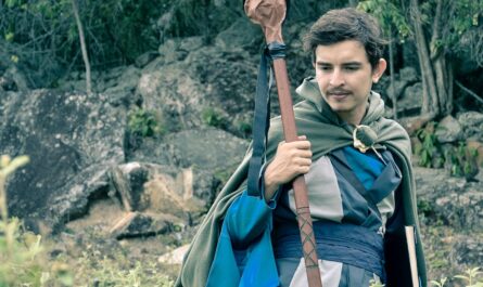 découvrez l’univers du cosplay : conseils, astuces, tutoriels et inspirations pour créer vos costumes et incarner vos personnages préférés. idéal pour débutants et passionnés !