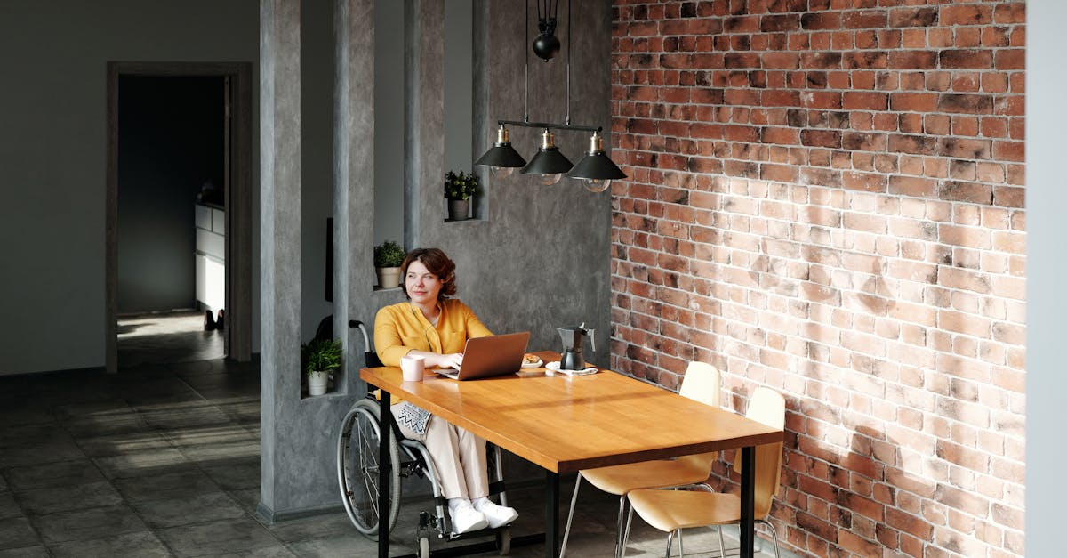 découvrez les avantages, outils et conseils pour réussir le travail à distance. optimisez votre productivité et trouvez l’équilibre idéal entre vie professionnelle et personnelle grâce au remote work.