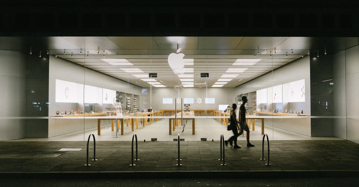 découvrez l’apple store : achetez les derniers produits apple, bénéficiez de conseils personnalisés et d’une assistance technique, le tout dans un espace moderne et innovant.