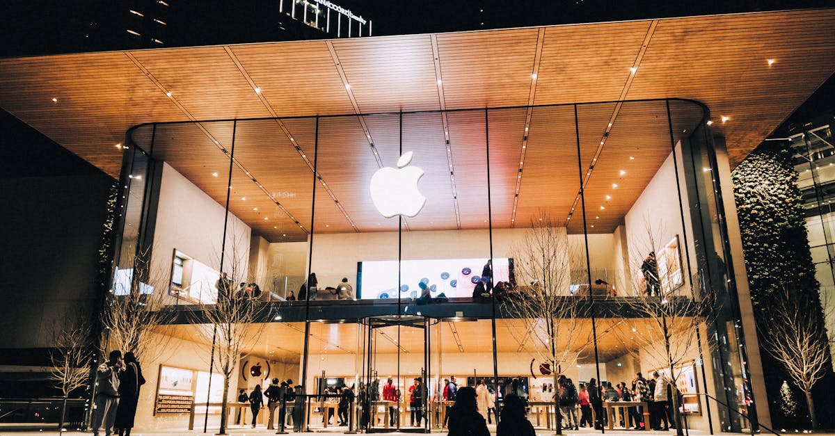 découvrez l’apple store en ligne : achetez les derniers iphone, mac, ipad, apple watch et accessoires. profitez des conseils d’experts apple, de la livraison gratuite et de solutions personnalisées.