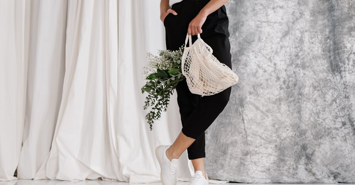 découvrez la mode éthique : des vêtements respectueux de l'environnement, fabriqués dans le respect des artisans et de la planète. adoptez un style responsable et tendance !