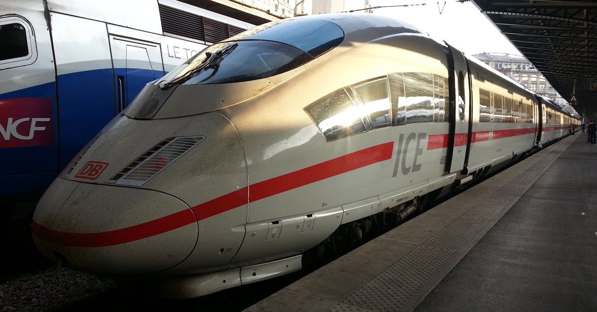 découvrez toutes les informations sur la sncf : horaires, billets de train, services, actualités et bons plans pour voyager facilement en france et en europe avec le leader du transport ferroviaire.
