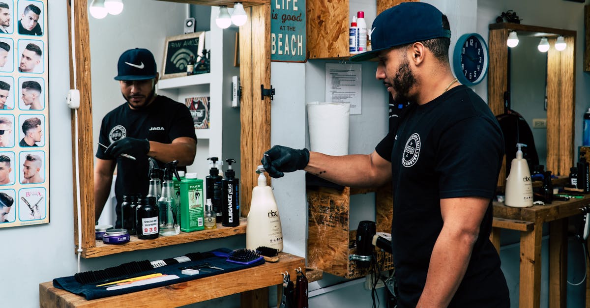 découvrez notre sélection de produits de soin de la barbe pour une barbe douce, hydratée et parfaitement entretenue. trouvez tout ce qu'il vous faut pour un look impeccable au quotidien.