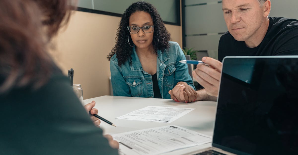 découvrez tous les services proposés par bouygues pour les particuliers et les professionnels : téléphonie, internet, tv, assistance technique et conseils personnalisés. trouvez la solution adaptée à vos besoins avec bouygues services.