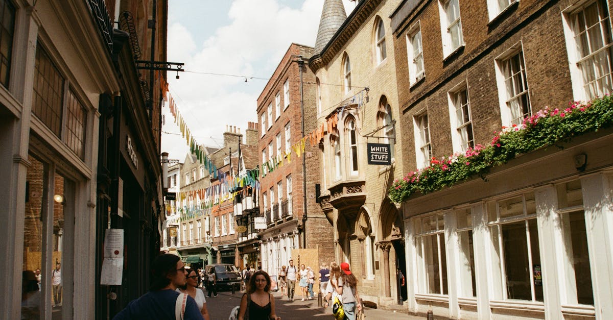 découvrez notre sélection de boutiques spécialisées en e-cigarettes, offrant une large gamme de produits pour vapoteurs, conseils personnalisés et accessoires de qualité.