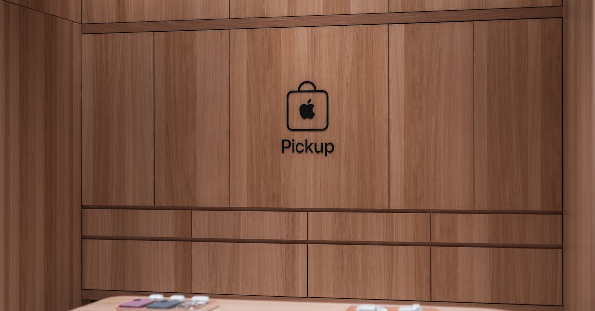 découvrez notre iphone store : large choix d’iphone neufs et reconditionnés, accessoires et services. profitez des meilleures offres et d’une assistance personnalisée pour votre smartphone apple.