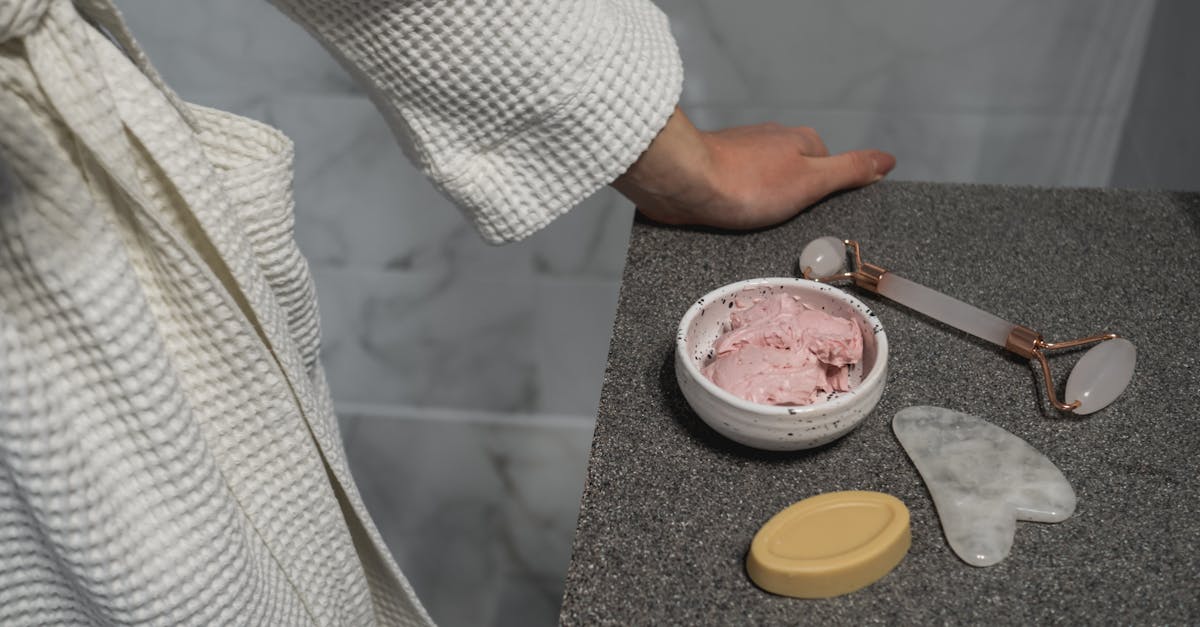 découvrez notre gamme de soins naturels pour une peau saine et éclatante grâce à des ingrédients 100% naturels et respectueux de votre peau.