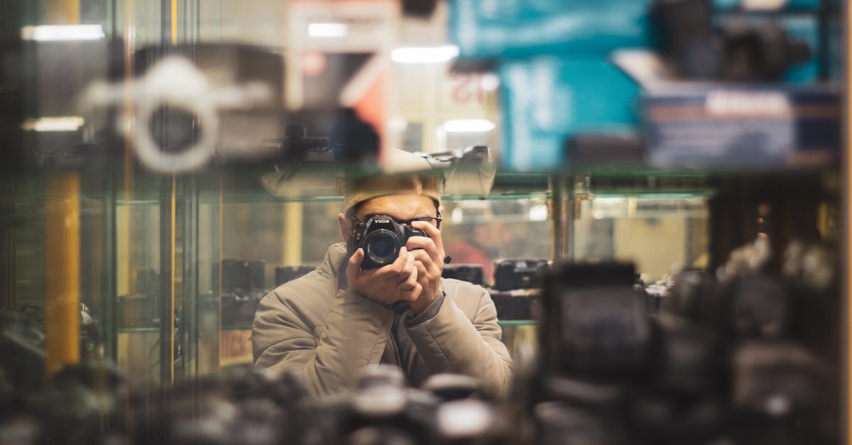 découvrez la boutique officielle rc lens : maillots, accessoires et souvenirs pour tous les supporters sang et or. livraison rapide et service de qualité.
