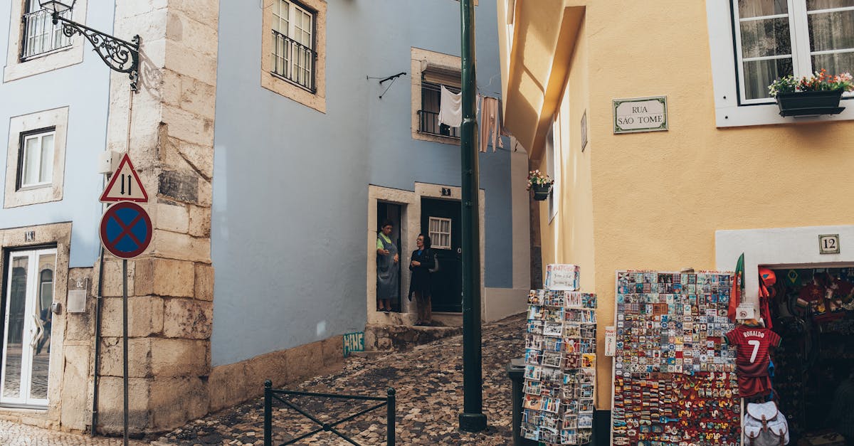 découvrez notre souvenir shop, votre boutique idéale pour des cadeaux uniques et des souvenirs authentiques. trouvez des articles mémorables pour toutes les occasions.