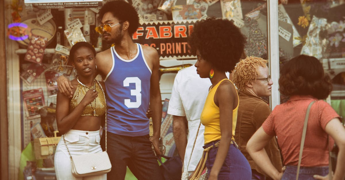 découvrez la boutique officielle du stade rennais : vêtements, accessoires et merchandising pour tous les supporters du club breton.