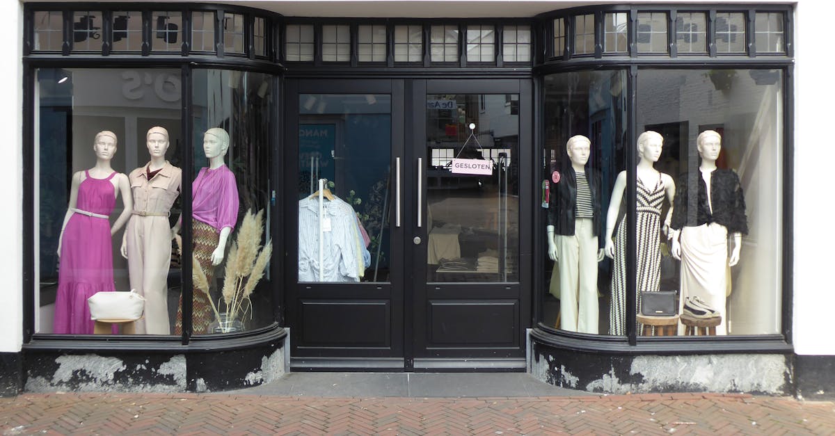 découvrez le tfc store, la boutique officielle du toulouse football club : maillots, équipements, accessoires et cadeaux pour tous les fans du téfécé. livraison rapide et produits exclusifs.