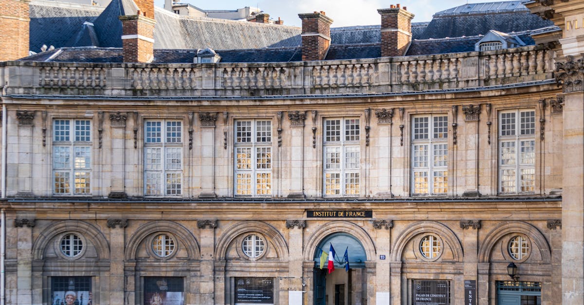 découvrez aroma-zone paris haussmann, votre boutique spécialisée en ingrédients naturels pour la fabrication de cosmétiques maison, huiles essentielles et soins bien-être.