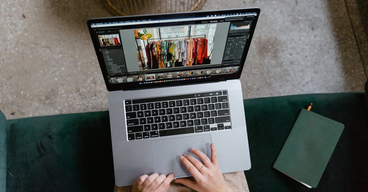 découvrez notre boutique de mode en ligne : tendances actuelles, vêtements stylés et accessoires incontournables pour un look parfait à portée de clic.