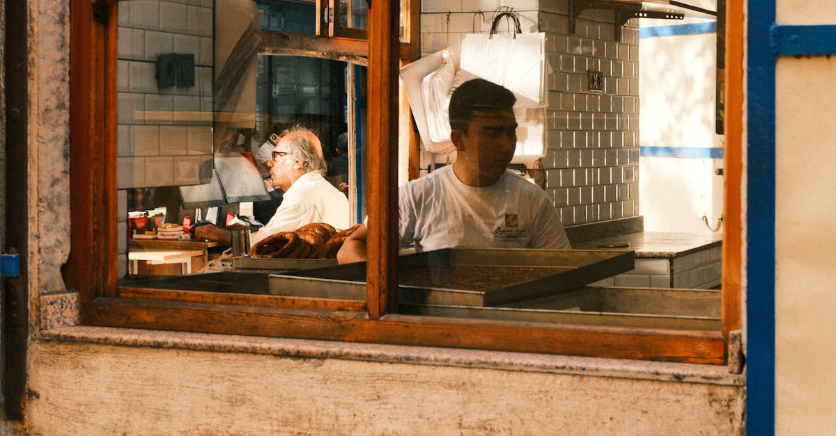 découvrez la boutique fortnite : nouveautés, skins exclusifs et objets incontournables pour personnaliser votre expérience de jeu.