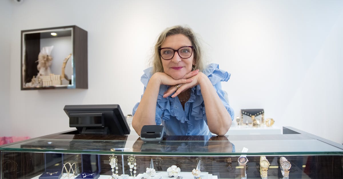 découvrez notre boutique de bijoux offrant une large sélection de pièces élégantes et raffinées pour toutes les occasions. trouvez le bijou parfait qui sublimera votre style.