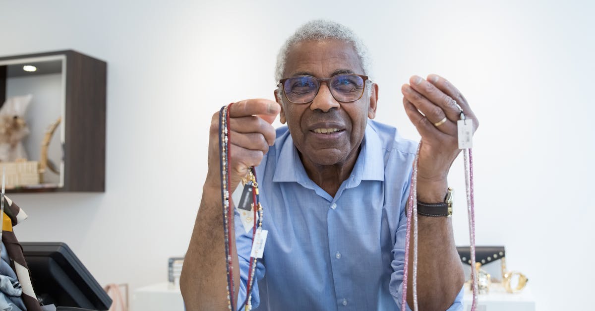 découvrez notre boutique de bijoux : des créations uniques, élégantes et raffinées pour toutes les occasions. trouvez le bijou parfait qui sublimera votre style.