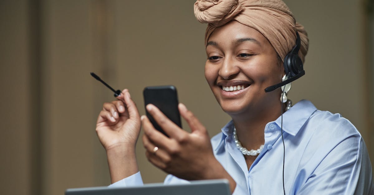 découvrez les services en ligne de la poste pour envoyer, suivre et gérer vos courriers et colis facilement depuis chez vous.