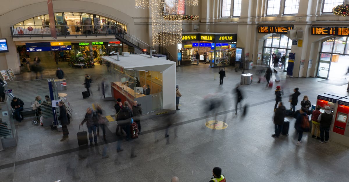 découvrez les boutiques de la gare montparnasse : shopping varié, restaurants et services pour un voyage pratique et agréable.