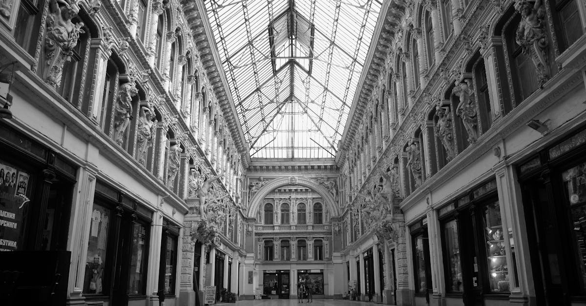 découvrez notre boutique de musée avec des souvenirs uniques, des livres passionnants et des objets d'art exclusifs pour toute la famille.