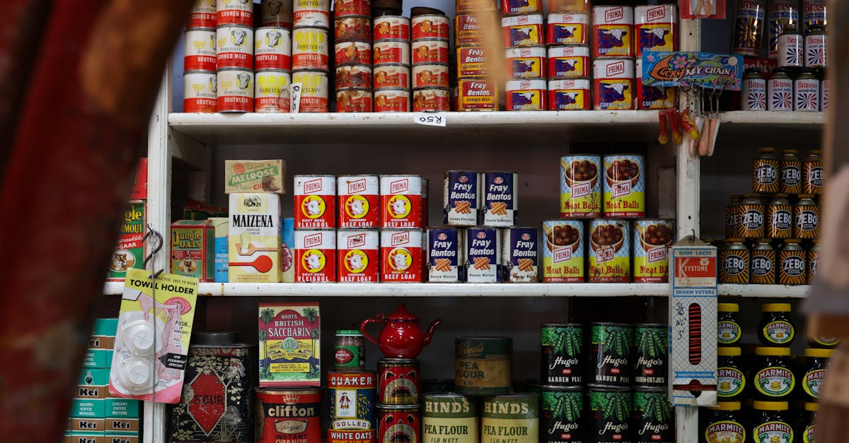 découvrez la boutique officielle de l'om, votre destination pour les équipements, vêtements et accessoires authentiques de l'olympique de marseille. soutenez votre équipe avec style !