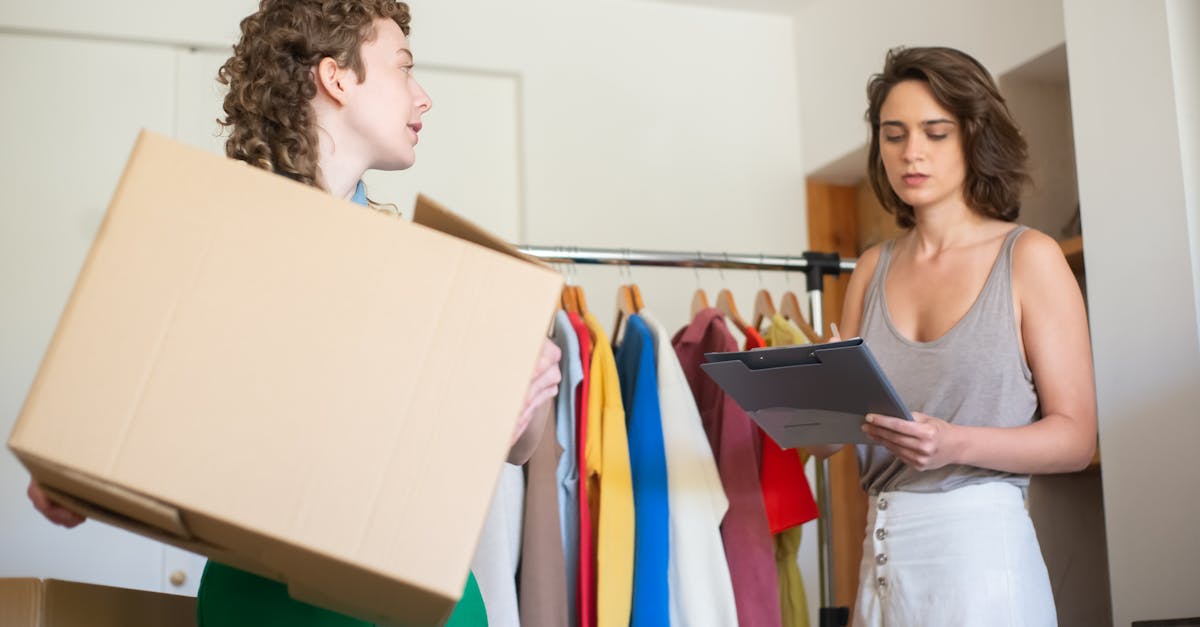 découvrez notre boutique en ligne de vêtements : mode tendance, qualité et prix abordables, livraison rapide et service client personnalisé.