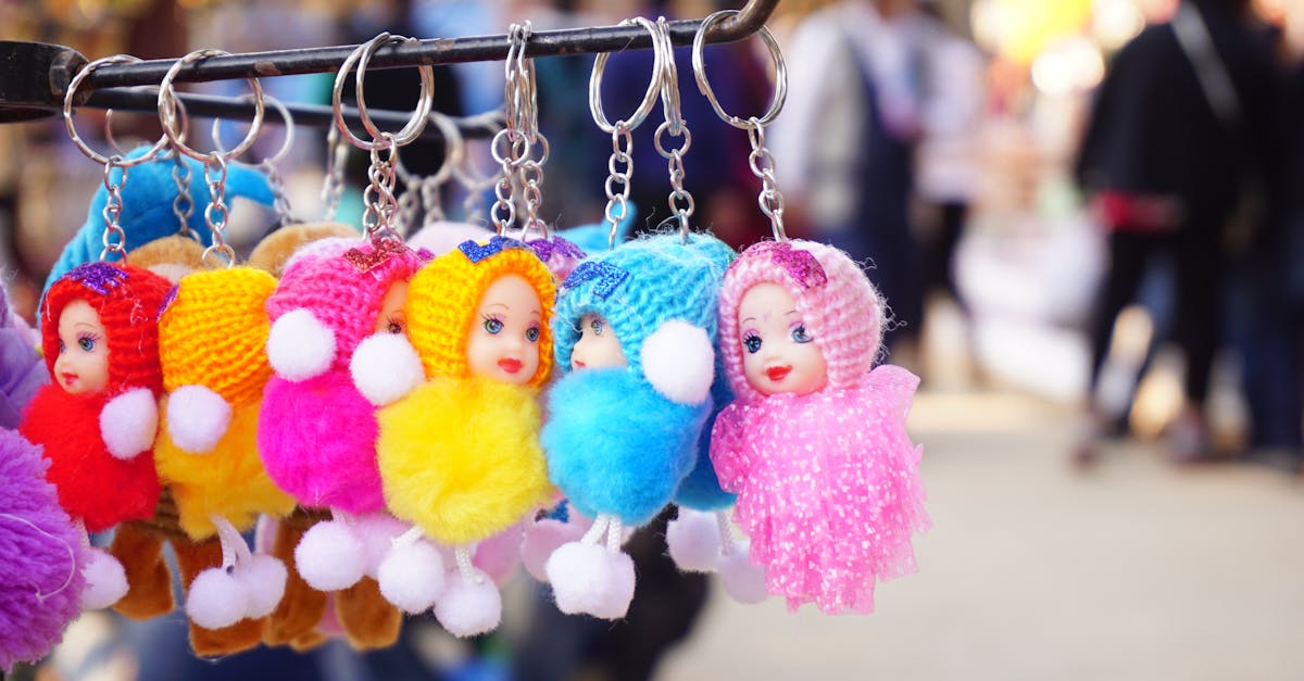 découvrez notre collection d'accessoires colorés pour égayer votre style avec éclat et originalité.