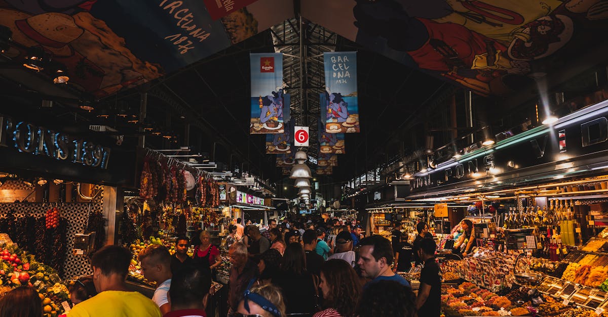 découvrez la boutique officielle du fc barcelone avec une large sélection de produits dérivés : maillots, écharpes, accessoires et bien plus pour tous les fans du barça.