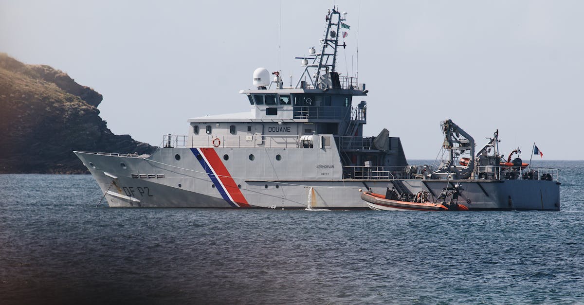 découvrez french navy store, votre boutique en ligne dédiée aux vêtements et accessoires inspirés par l'élégance et le style marin français.