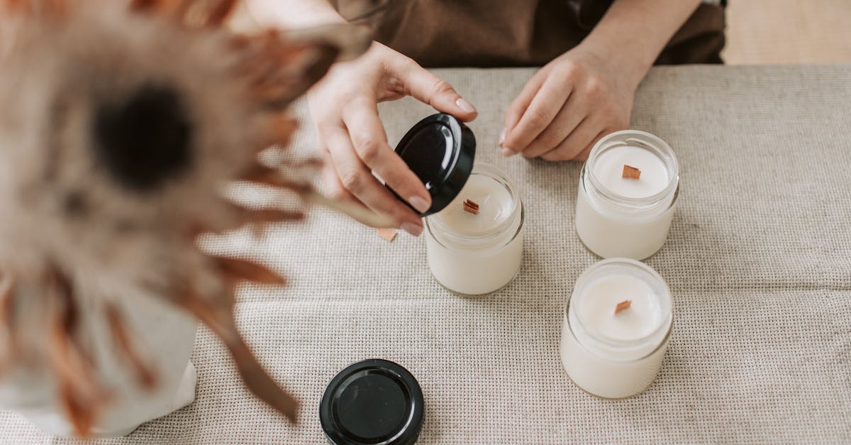 découvrez notre sélection unique de produits faits main, alliant savoir-faire artisanal et qualité exceptionnelle pour des créations authentiques et originales.