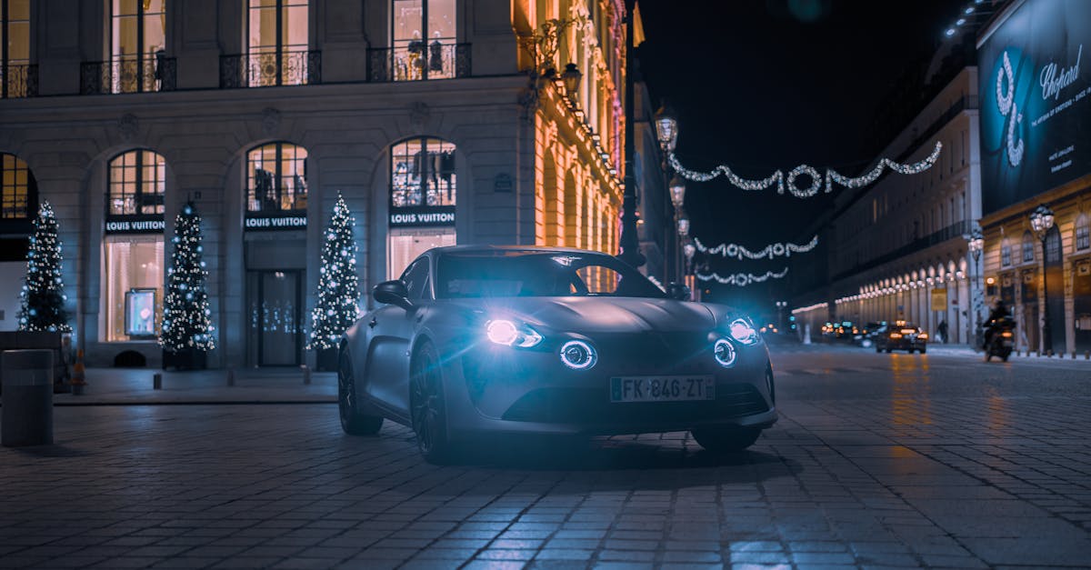 découvrez la boutique louis vuitton à lyon, votre destination de choix pour des articles de luxe authentiques alliant élégance et savoir-faire français.