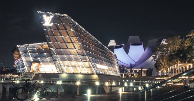 visiter la boutique louis vuitton à lyon : tout ce qu’il faut savoir ...