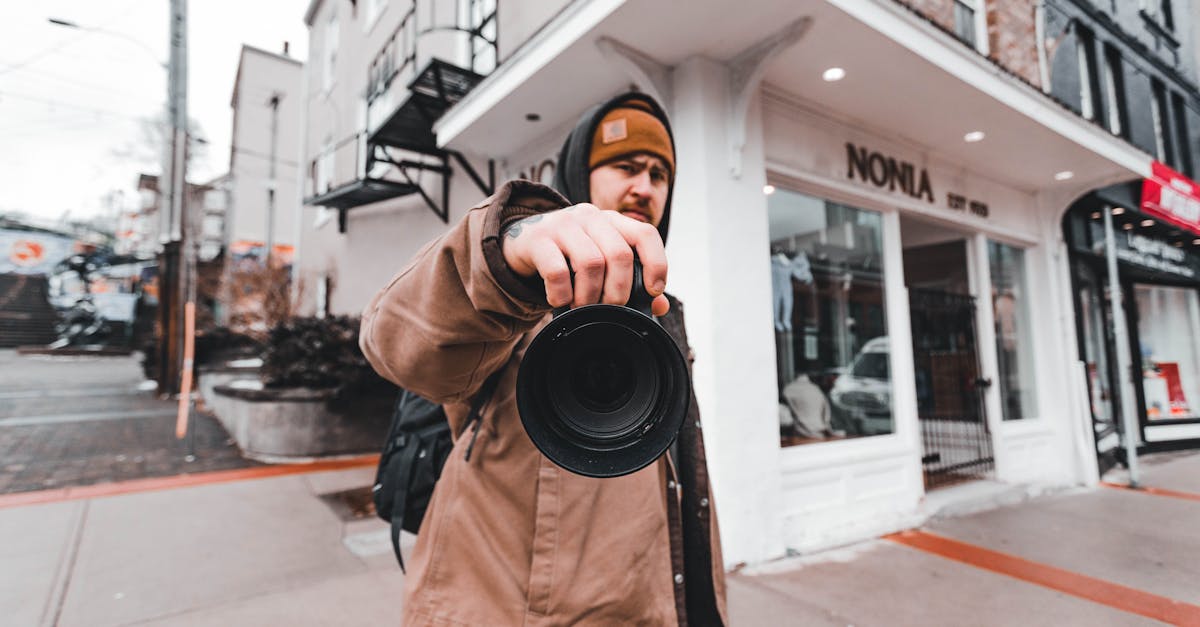 découvrez la boutique officielle du rc lens : produits authentiques, maillots, accessoires et nouveautés des sang et or.